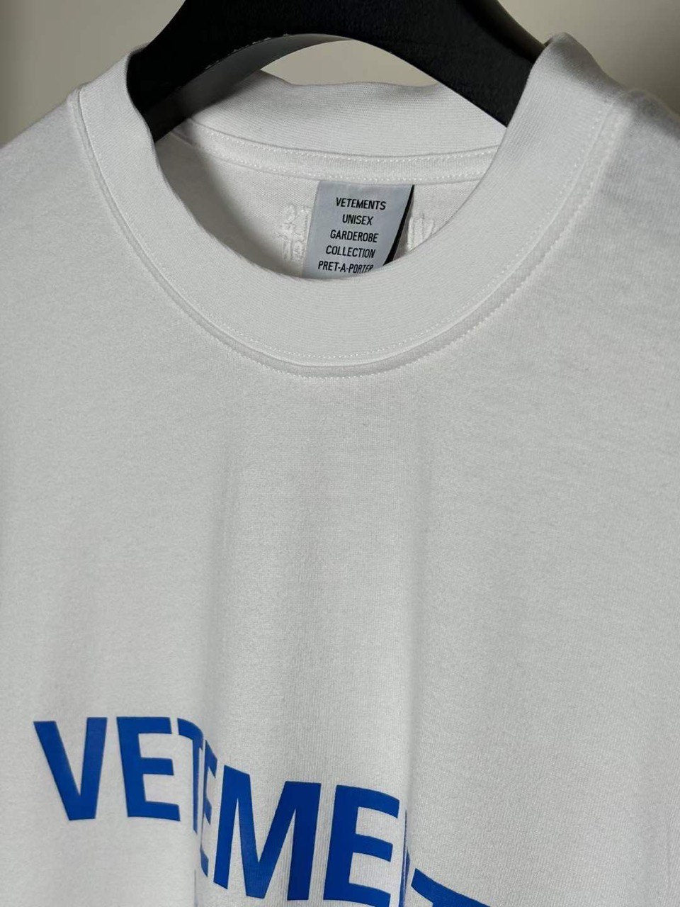 VETEMENTS White Logo-print Cotton T-shirt