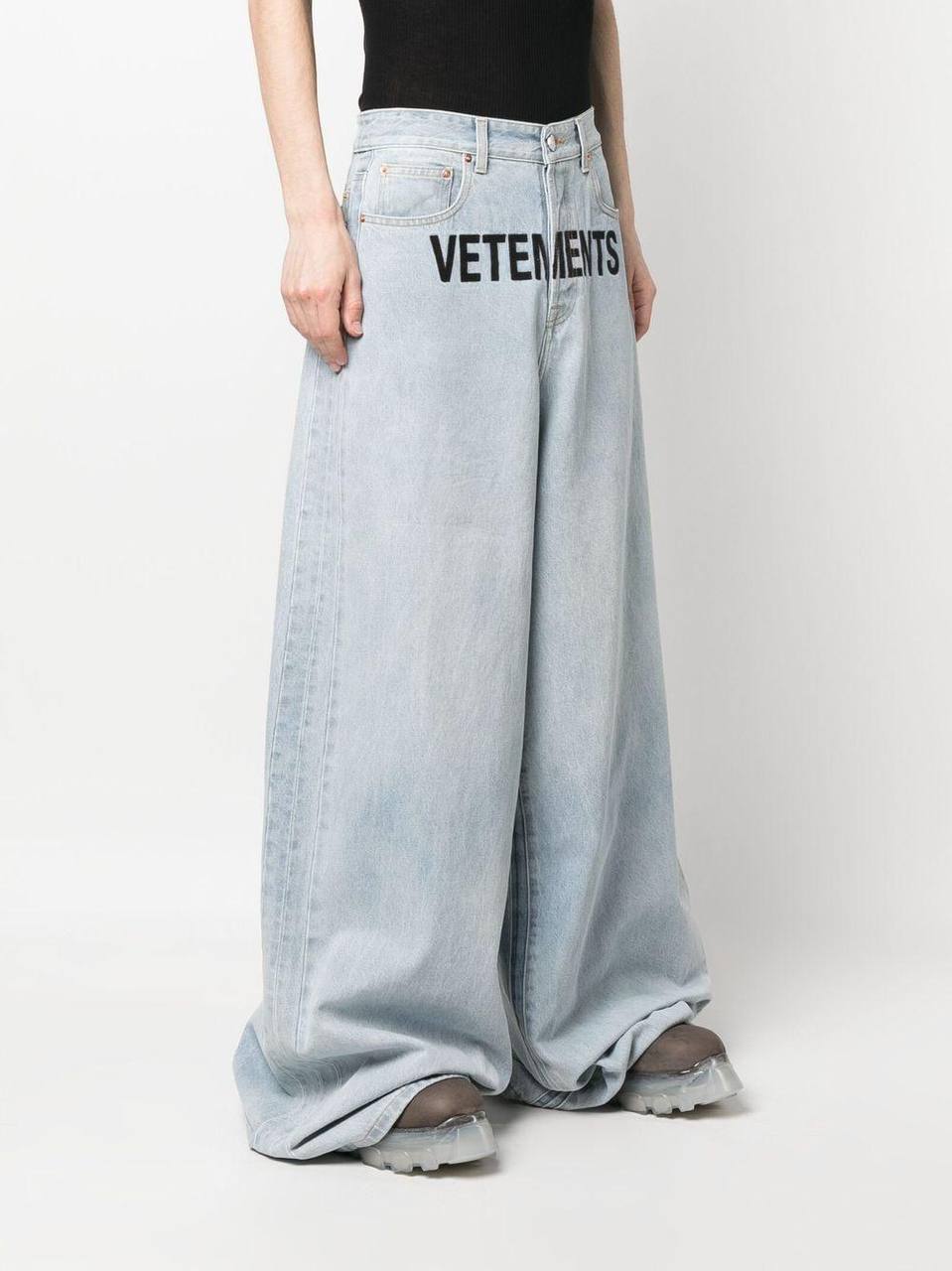 VETEMENTS Blue Jeans With Logo