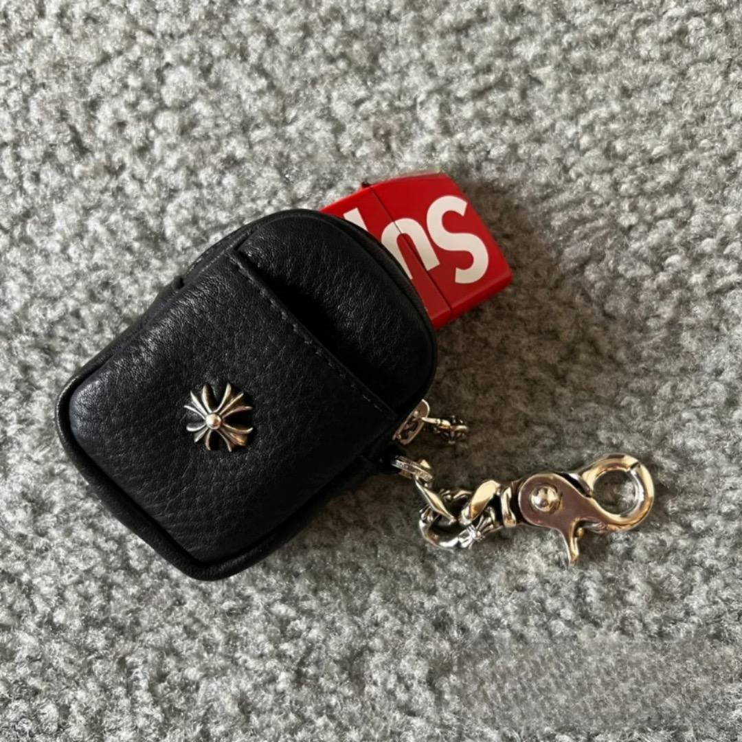 CHROME HEARTS Unisex Coin Case