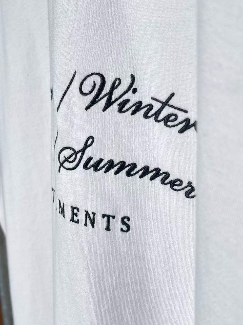 VETEMENTS 4 Seasons Embroidered White Logo T-shirt