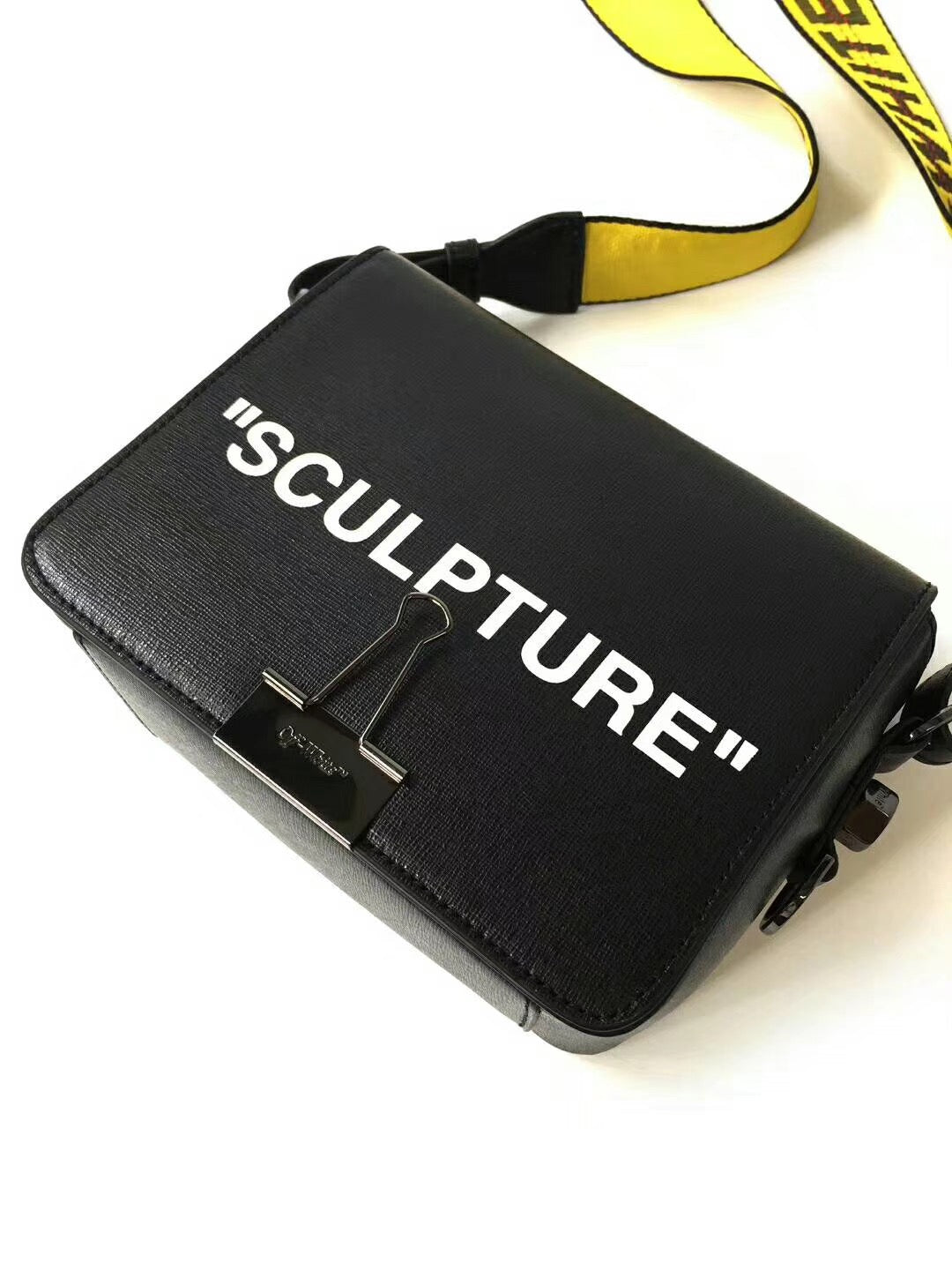 OFF-WHITE Sculpture Bag