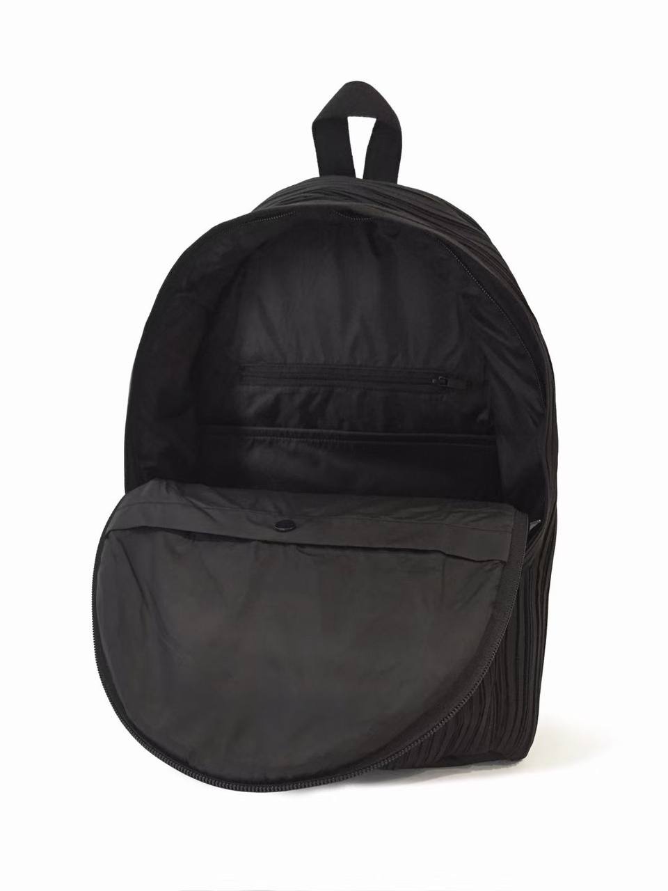 ISSEY MIYAKE Pleated Backpack