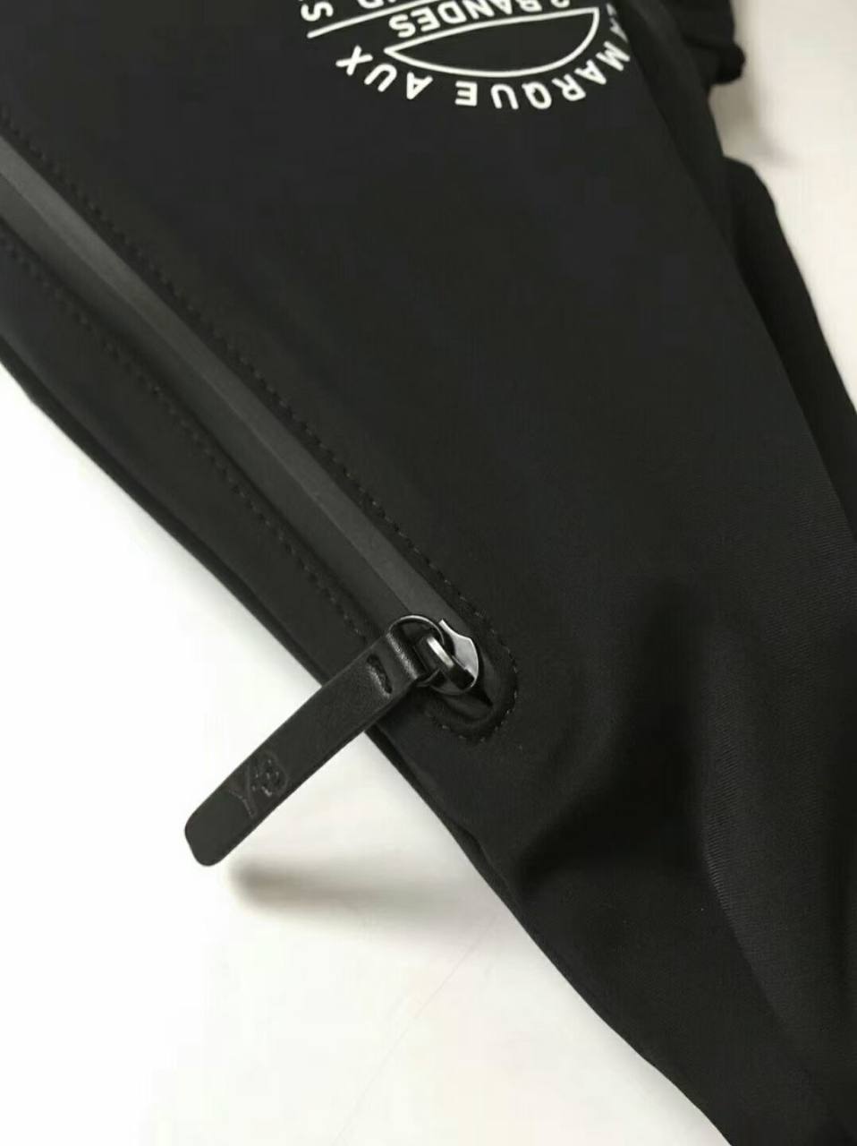 Y-3 YOHJI YAMAMOTO Messenger Bag