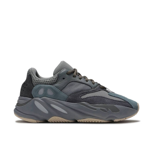 YEEZY BOOST 700 'TEAL BLUE'