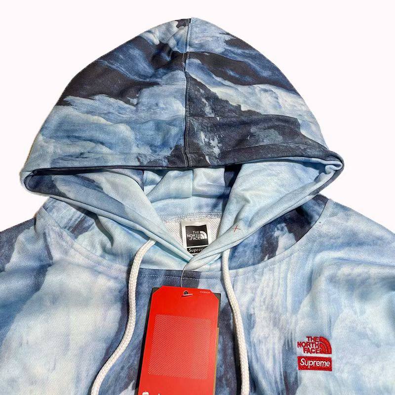 Supreme x outlet north face hoodie