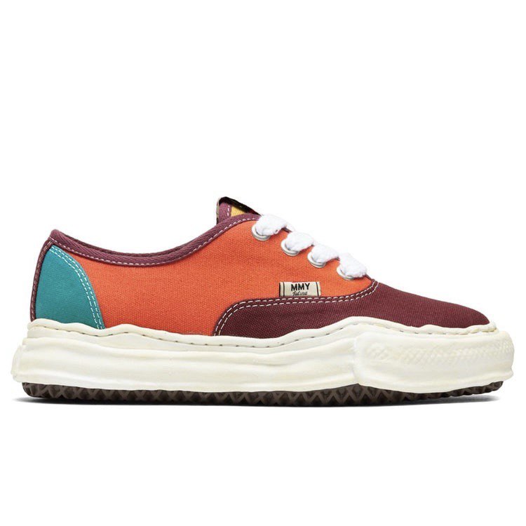 MAISON MIHARA Color Block Low-Top Sneakers