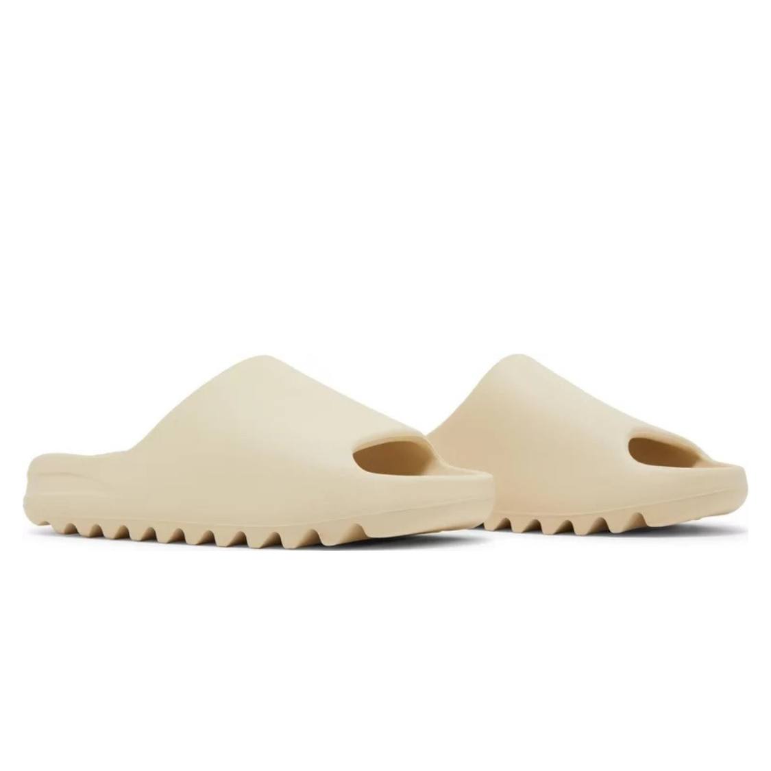 YEEZY SLIDES 'BONE'