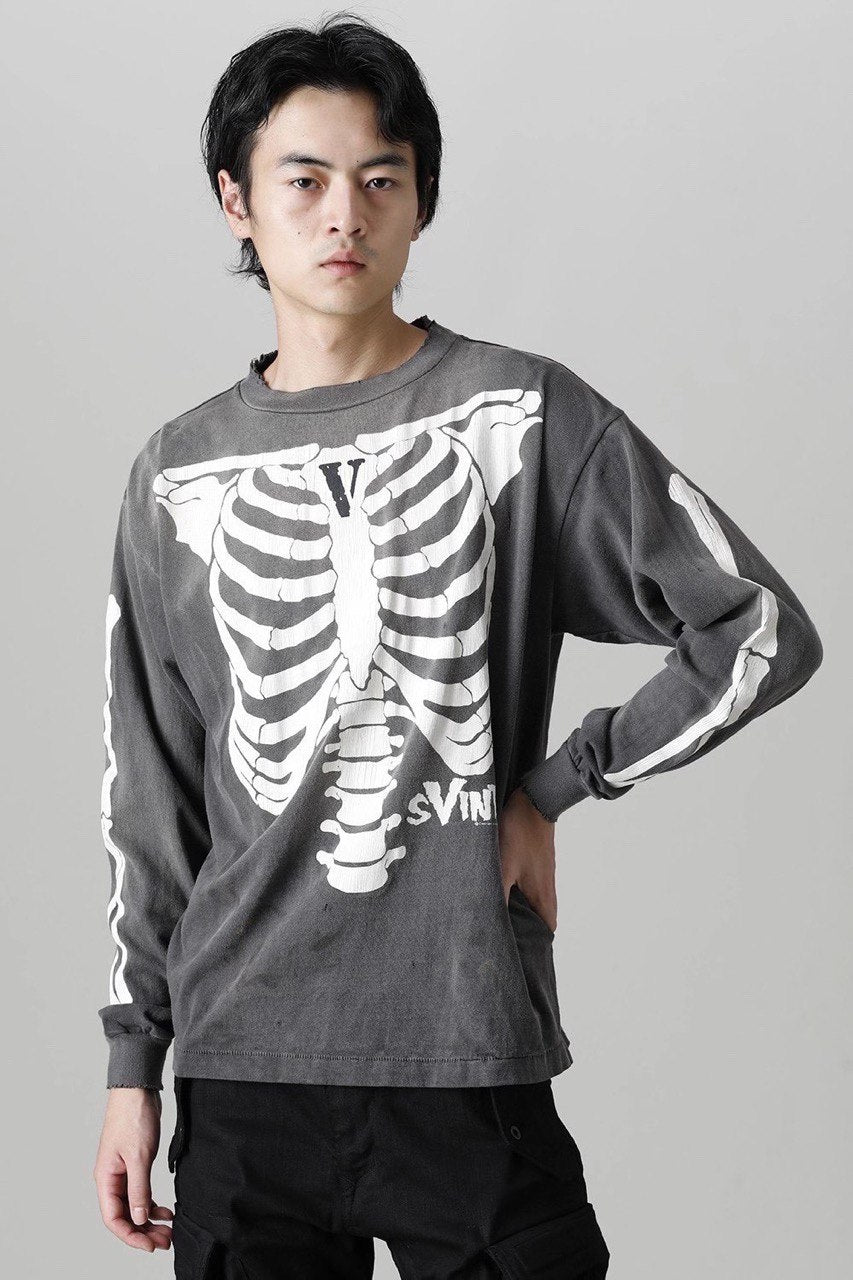 SAINT MICHAEL × VLONE Bone Longsleeve T-shirt – OUTGUM