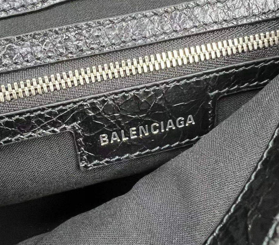 BALENCIAGA Le Cagole Crossbody Bag