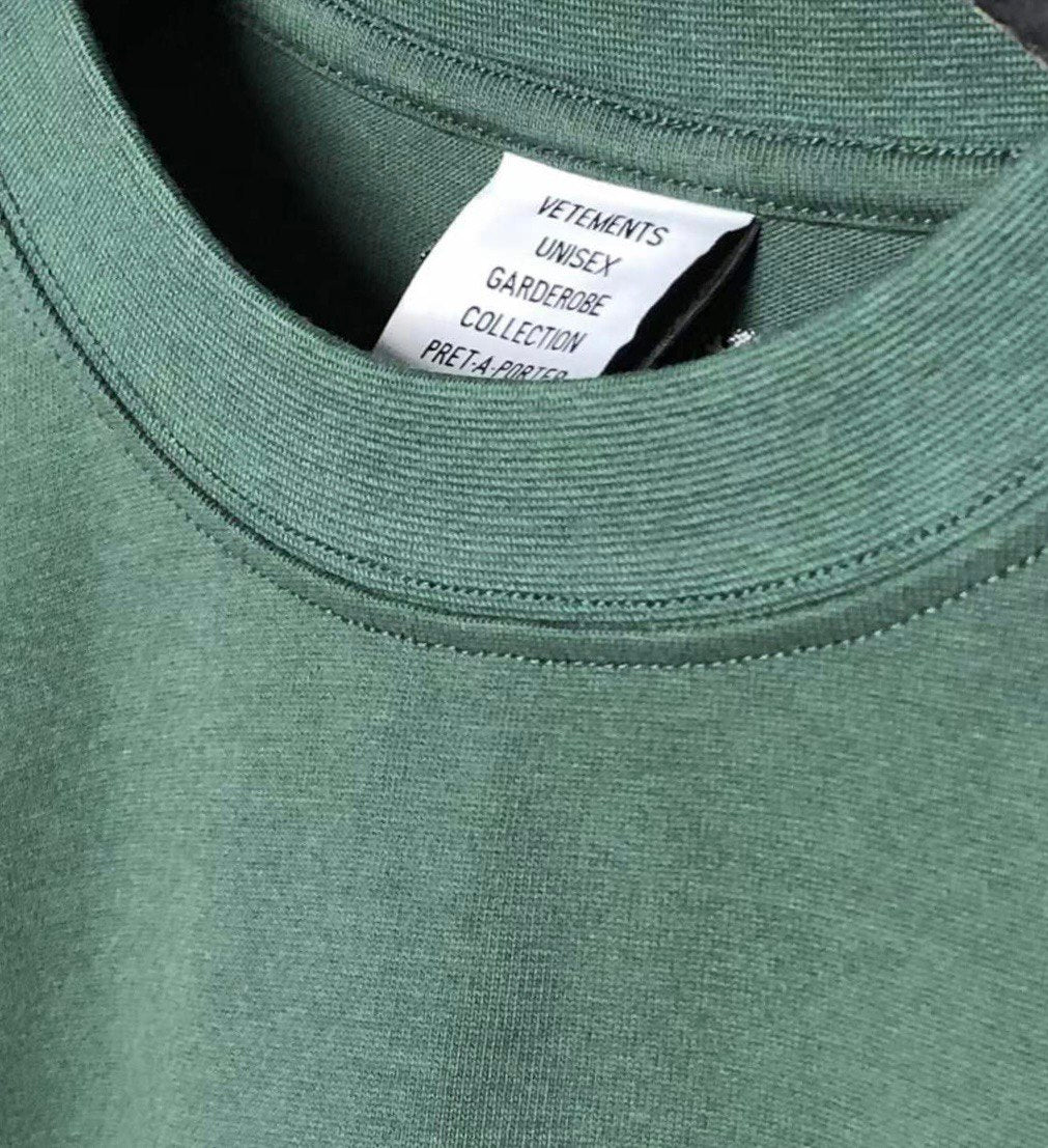 VETEMENTS Police Green Long-sleeved T-shirt